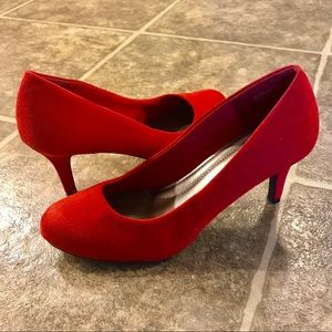 Payless Comfort Plus Red Suede Pumps / Heels